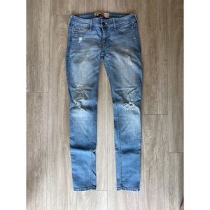 Hollister Super Skinny Jeans